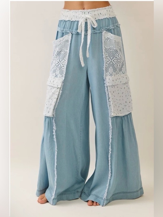 Oddi Pants - Oddi Wide-Leg Tencel Flowy Pants with Lace Pockets ~ Cream & Blue
